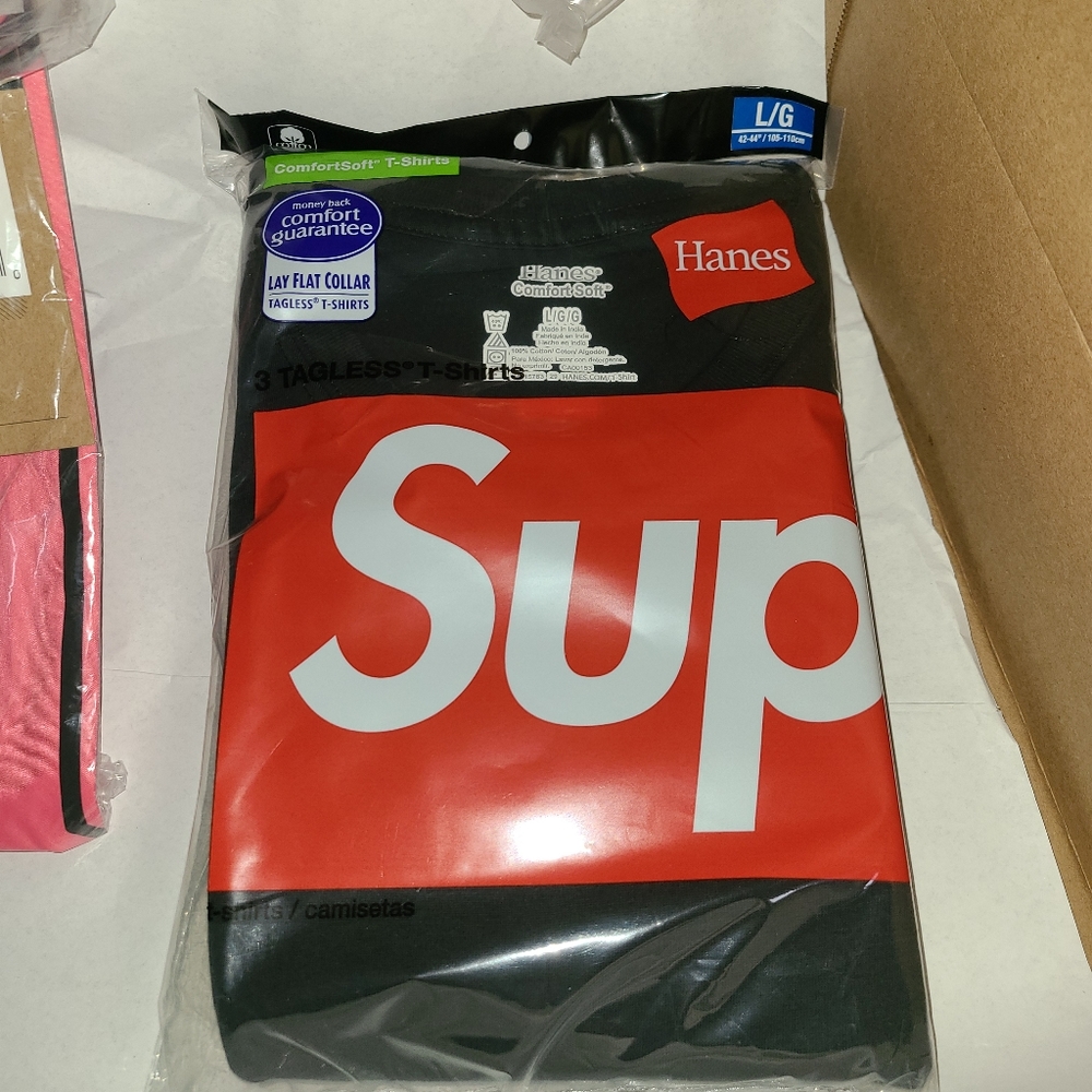 Supreme black tee shirts